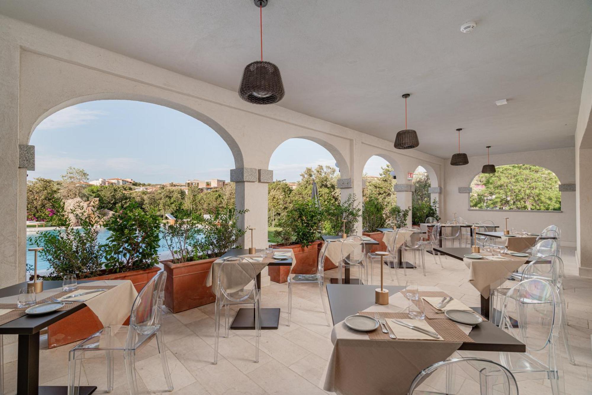 Hotel Sestante Porto Rotondo Exterior foto