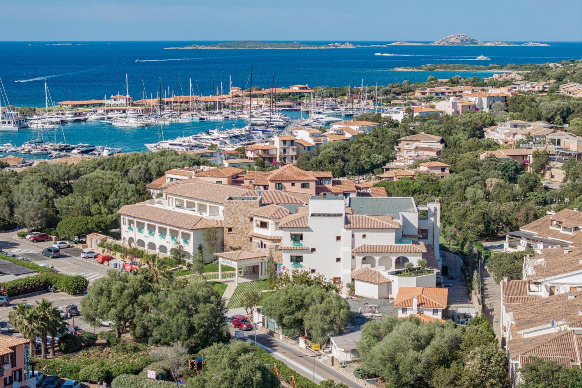Hotel Sestante Porto Rotondo Exterior foto